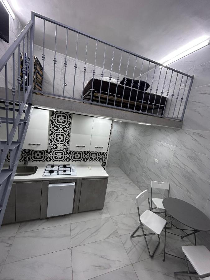 나폴리 Mini House Vicoletto Pontenuovo 41 아파트 외부 사진